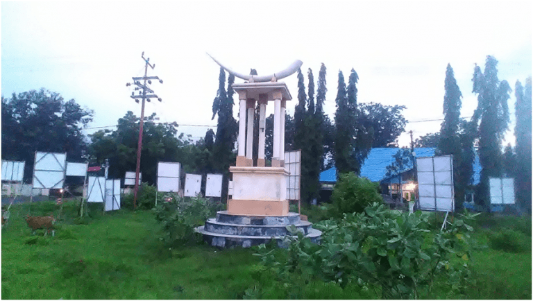Tugu Gading Mubazir, Harga Diri Perempuan Dilecehkan