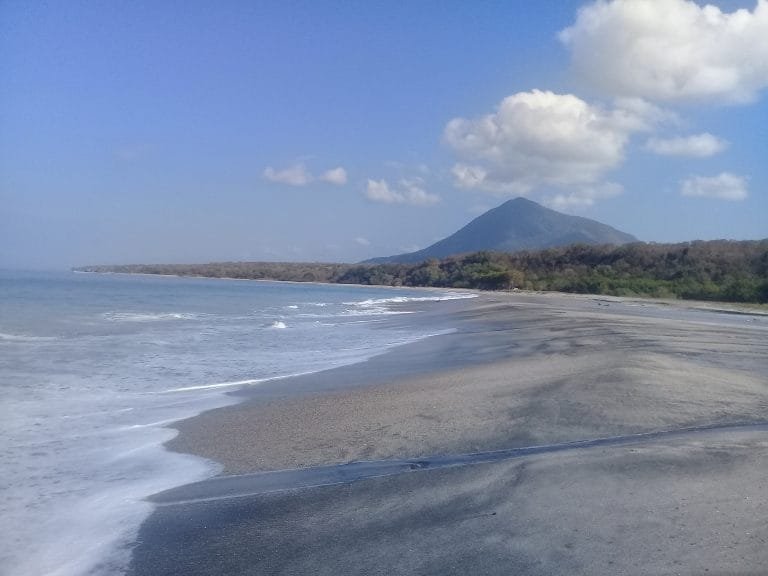 Pantai Nanga Rawa, Aset Potensial Pariwisata Matim