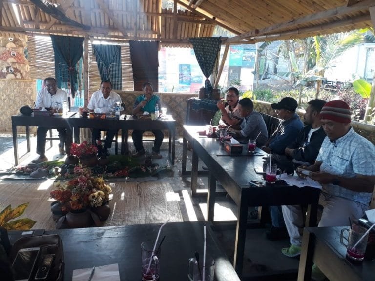 Beri Jurnalis Fasilitas Mobil Sampai Wi-fi Gratis, Plt. Bupati Ende Sebut Penjabat di Ende yang Tidak Ramah Pers “Kuper”