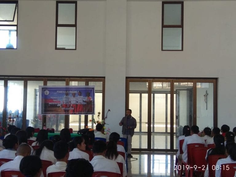 PGSD UNIKA St. Paulus Ruteng Adakan Pembekalan bagi Mahasiswa Magang II