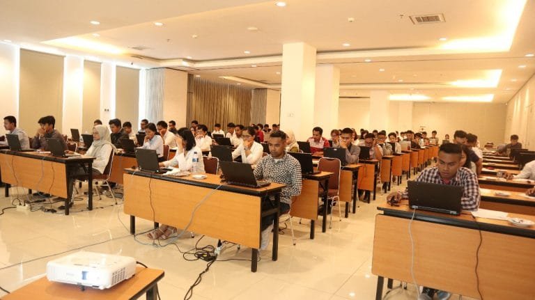 Rekrutmen PLN Group 2019, 173 Milenial Ikut Seleksi Psikotes di Kupang