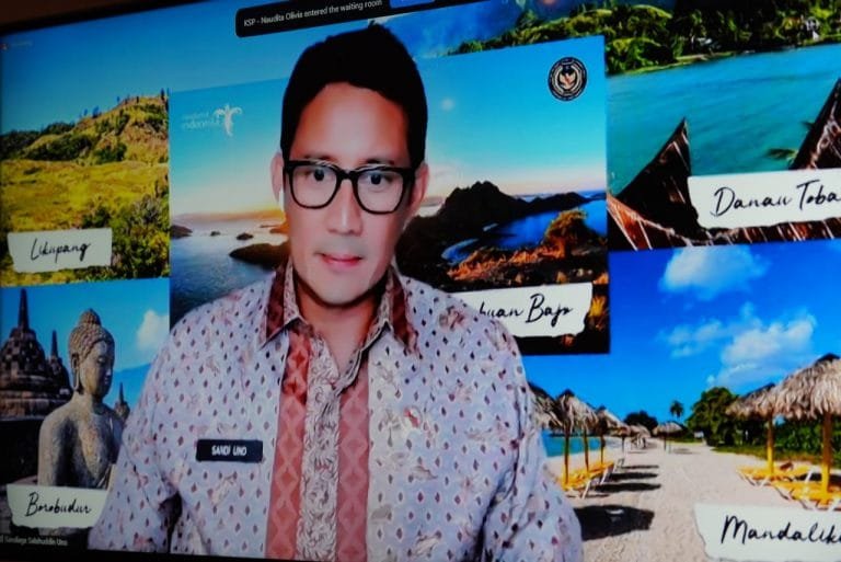 Menparekraf Minta Percepatan DPSP Labuan Bajo Utamakan Produk Lokal
