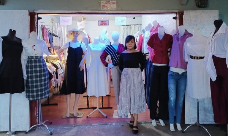 Berawal dari Hobi Fashion, Guru Honorer di Manggarai Sukses Buka Usaha Butik