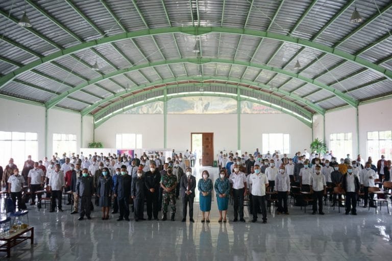 Bupati Hery Minta Kades di Manggarai Jangan Anti Kritik