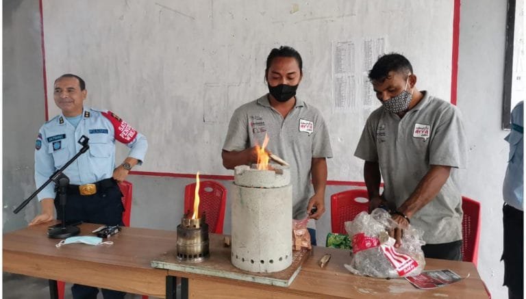 Comestoarra dan ACIL Sosialisasi Penggunaan Kompor Biomassa di Lapas Ende