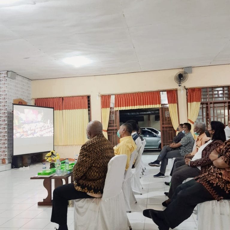 KPU Sikka Gelar Nobar Peluncuran Hari Pemungutan Suara