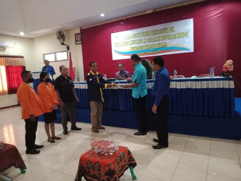 Wabup Sikka Minta 152 Mahasiswa PKL Unipa Indonesia Menjadi Agen Perubahan