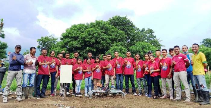 Mahasiswa Uniflor Ende Belajar Bertani Bersama Kelompok Moeda Tani Farm