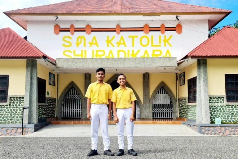 Dua Siswa SMAK Syuradikara Studi Lanjut di Nanzan University-Jepang