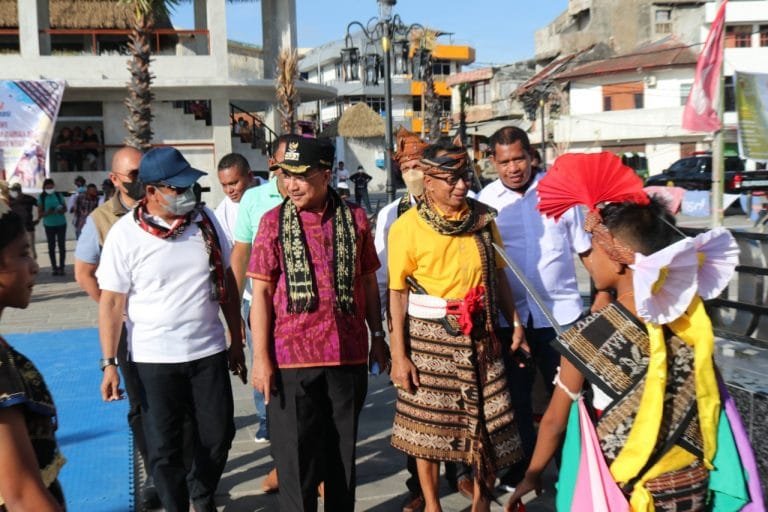 Wali Kota Kupang Resmikan Nama Jalan Frans Lebu Raya