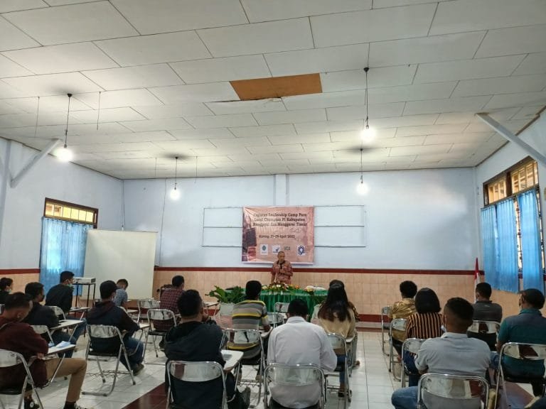 LSM Ayo Indonesia Gandeng Orang Muda Kampanyekan Isu Perubahan Iklim di Manggarai