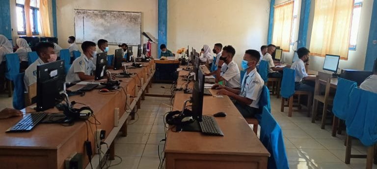 SMK Negeri 3 Maumere Laksanakan USBK dengan Model Penilaian Berbasis Aplikasi Web