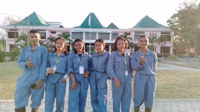 SMK Ignasius Wairterang Berikhtiar Lahirkan Manusia Militan dalam Belajar