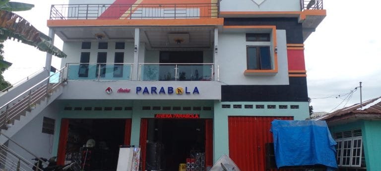 Berkat Pinjaman dari Pintu Air, Silvester Sulap Bengkel Elektronik Jadi Ruko