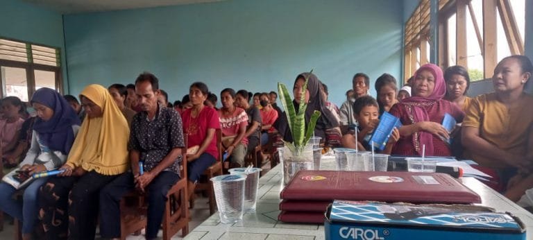 Tak Hanya Mengajar, Guru di Sumba Timur Bentuk Kelompok Dampingan Pintu Air
