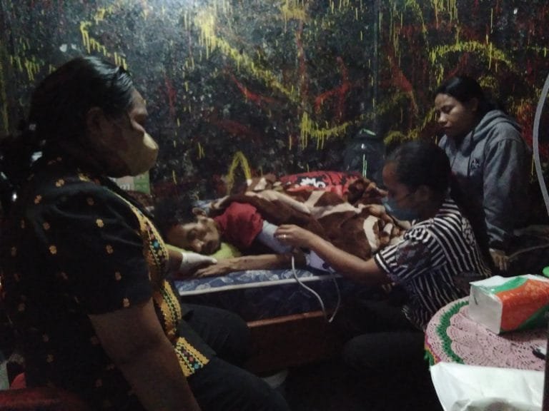 Sosok Firmus Mega, Difabel Pekerja Keras Kini Hanya Terbaring Sakit