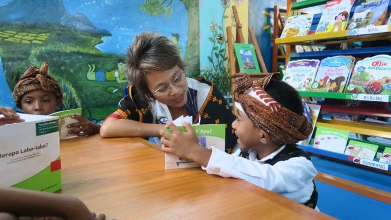 TB Pelangi Resmikan 56 Perpustakaan Ramah Anak di Nagekeo