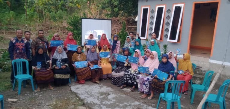 Ibu-Ibu Majelis Ta’lim Maulo’o Gabung Jadi Anggota Pintu Air