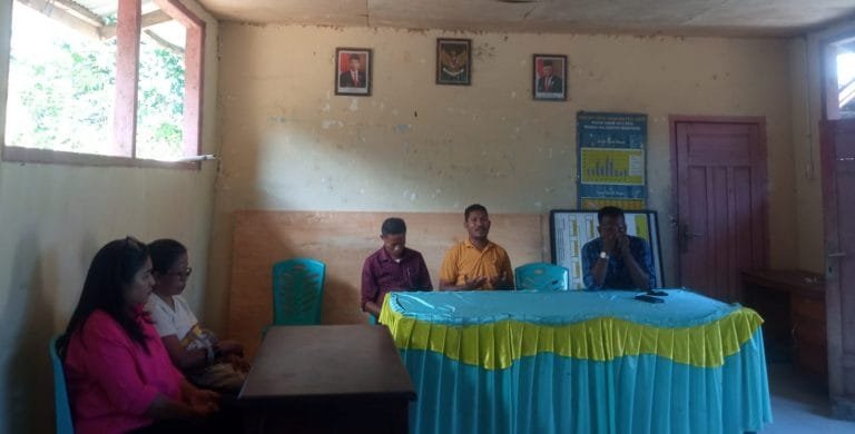 Warga Desa Gera Minta Pemerintah Perhatikan Kondisi Jalan, Air, dan Listrik