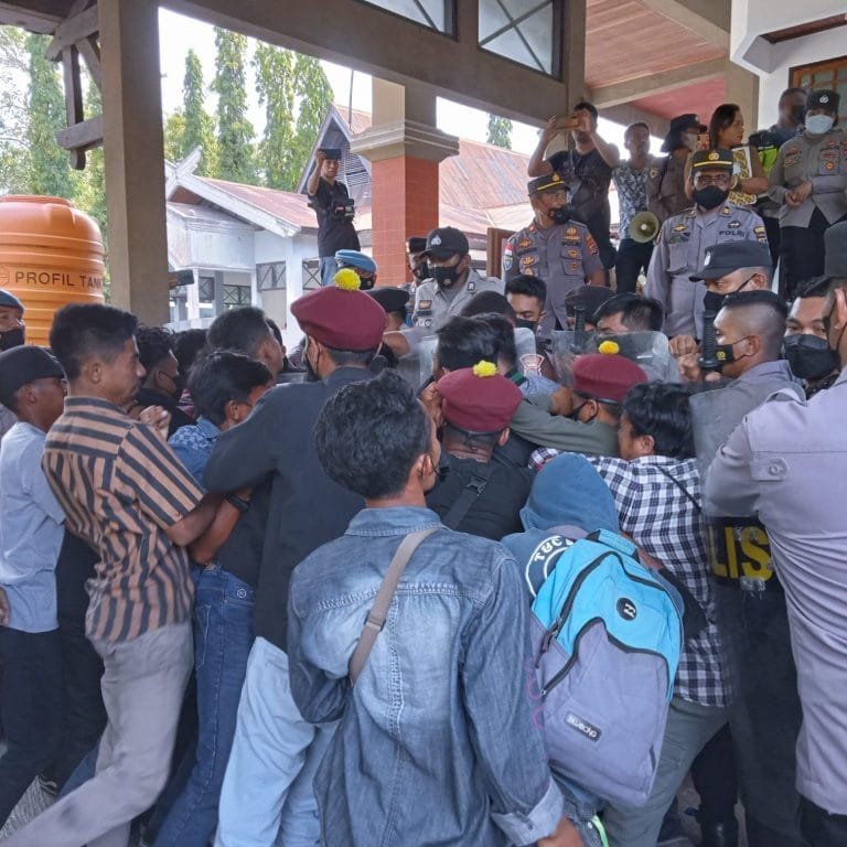 ‘Kuliah 150 SKS’ Cipayung Plus Sikka Sampaikan Enam Tuntutan