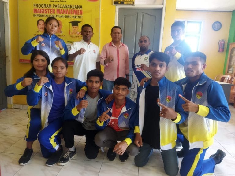 Ukir Prestasi, 10 Atlet Tinju Peraih Medali Pra Popnas Terima Bonus dari UPG 45