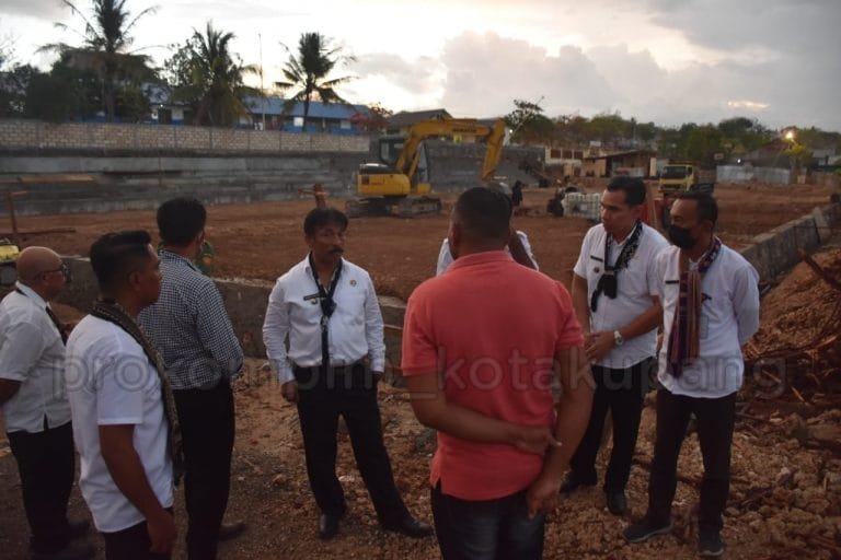 Warga Nunbaun Sabu Minta Penjabat Walkot Kupang Tuntaskan Pembangunan Pusat Olahraga