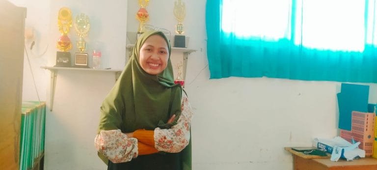 Mahasiswi PBSI IkipMu Ikut Lomba Festival Sastra Mursal Esten Tingkat Internasional