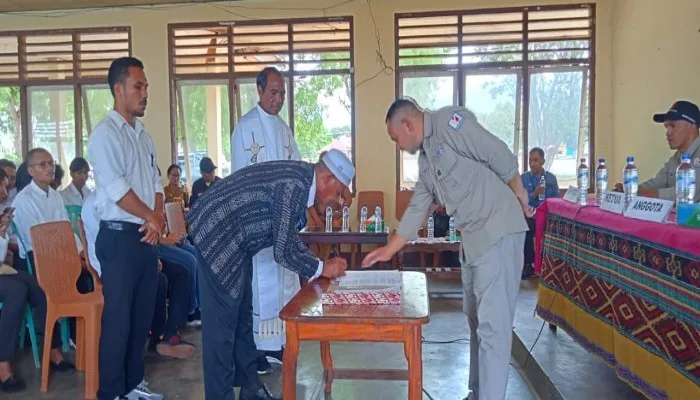 Ketua Bawaslu Manggarai Ingatkan Tidak Boleh Intervensi Penyelenggara Pemilu di TPS
