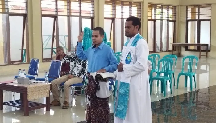 Rikardus Timu Rumesi Resmi Jabat Manajer KSP Kredit Union Sanyona