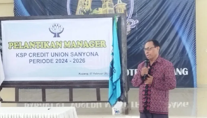 Rikardus Timu Rumesi Resmi Jabat Manajer KSP Kredit Union Sanyona1