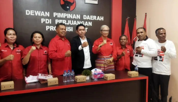 Frans Aba Akui sebagai Pengikut Soekarnoisme saat Daftar ke PDI Perjuangan NTT