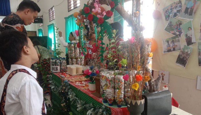 Pameran Hasil Karya SLB Bhakti Luhur, Berdayakan Siswa untuk Berwirausaha, Butuh Dukungan Berbagai Pihak1