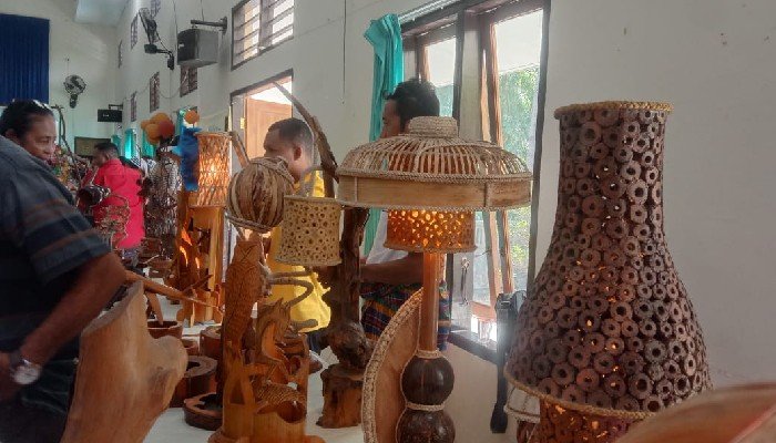 Pameran Hasil Karya SLB Bhakti Luhur, Berdayakan Siswa untuk Berwirausaha, Butuh Dukungan Berbagai Pihak2