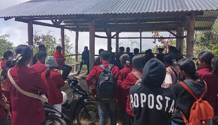 Mahasiswa STKIP Citra Bakti Ngada Belajar Jadi Jurnalis Pariwisata1