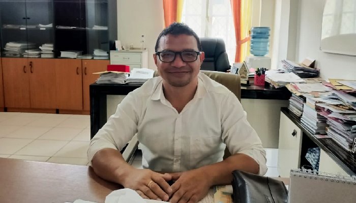 Nasib Elias Ndala, Tenaga Kesehatan di Manggarai: Dipecat Bupati hingga Terancam Tak Ikut Seleksi PPPK