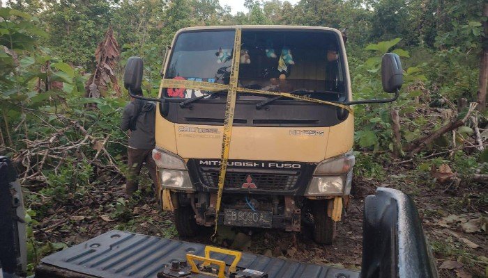 BBKSDA NTT Tangkap Enam Pelaku Penebangan Liar Kayu Jati di Kabupaten Kupang