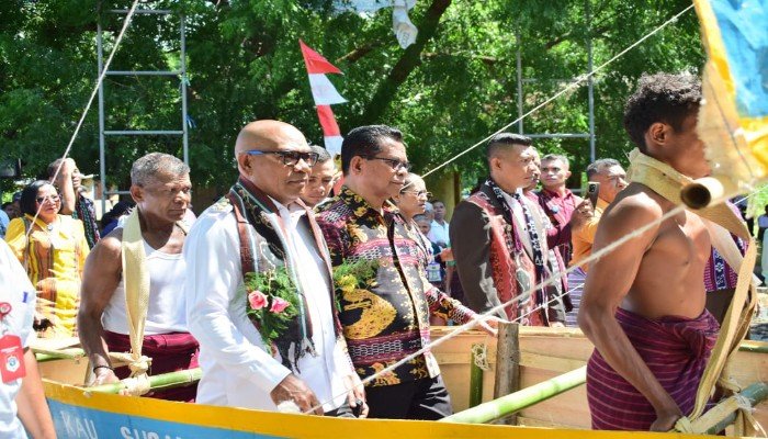 Bupati Lembata Resmikan Kantor Kopdit Pintu Air KCP Wulandoni