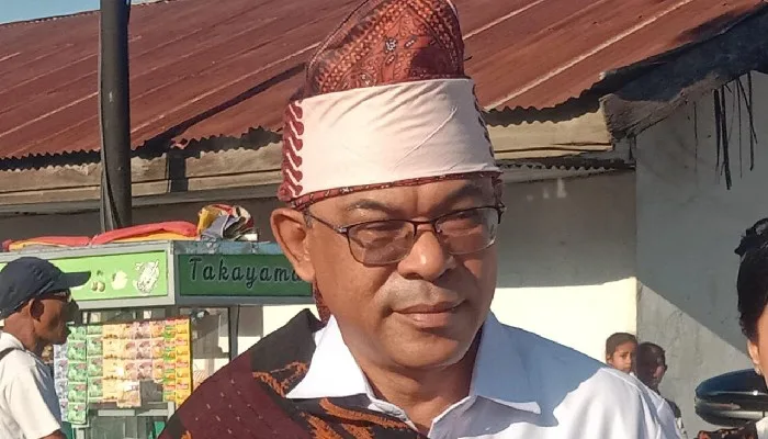 Bupati Yosef Ungkap Alasan Tunjangan Guru di Ende Belum Dibayar