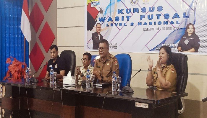 Afkab Sikka Gelar Kursus Tingkatkan Kualitas Wasit Futsal