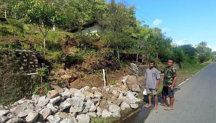 Dua Rumah Warga di Ngada Terancam Ambruk Akibat Proyek Preservasi Jalan