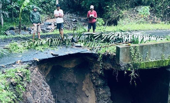 Jalan Teda-Waebela Terancam Putus, Warga Desak Pemkab Ngada Bertindak