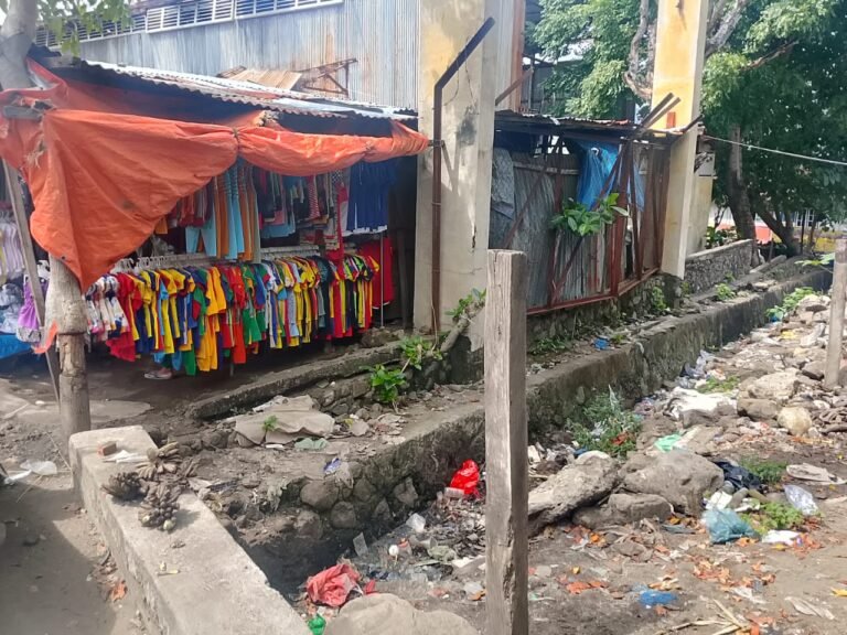 Soal Sampah di Pasar Inpres Larantuka, Dinas Saling Lempar Tanggung Jawab