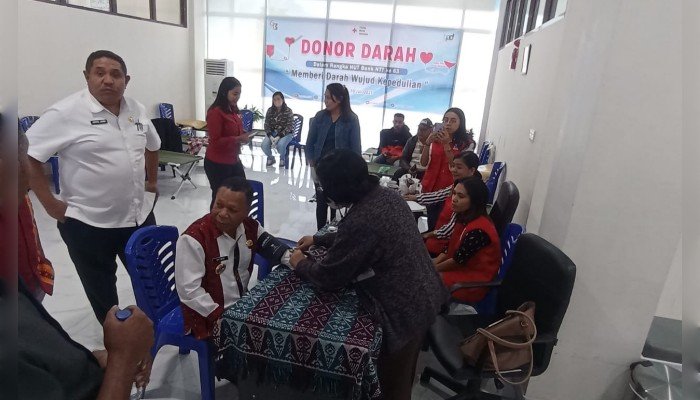 Bank NTT Bajawa Lakukan Aksi Donor Darah Sambut Hari Ulang Tahun