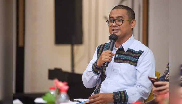 Dari Introspeksi ke Lompatan Transformatif (Catatan pada HUT ke-63 Bank NTT)