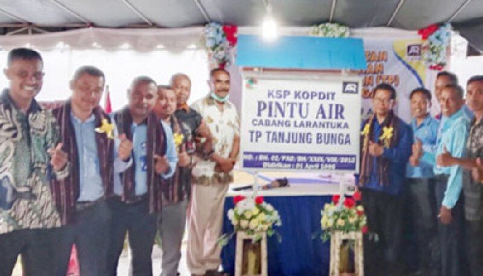 Kopdit Pintu Air Resmi Buka Tempat Pelayanan di Tanjung Bunga, Dapat Dukungan Tiga Suku Adat