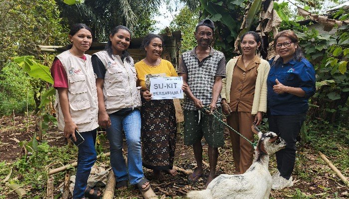 Empat ODDP di Manggarai Terima Bantuan Startup Kit dari Program Bersahaja Empat ODDP di Manggarai Terima Bantuan Startup Kit dari Program Bersahaja