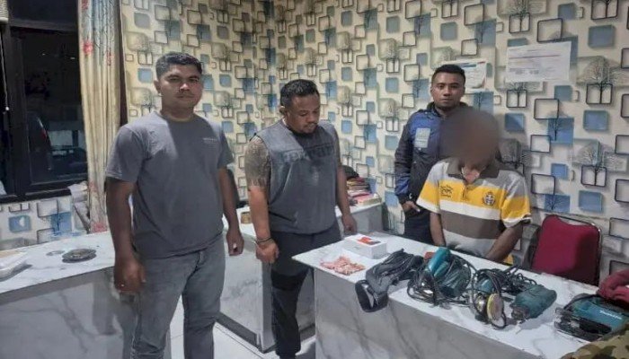 Polres Manggarai Bekuk Residivis Usai Curi Peralatan Bengkel Kayu Polres Manggarai Bekuk Residivis Usai Curi Peralatan Bengkel Kayu