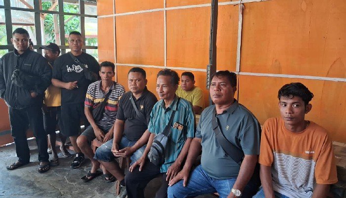 Ratusan Ekor Babi Tak Diizinkan Masuk Sumba, Pengusaha Menjerit Ratusan Ekor Babi Tak Diizinkan Masuk Sumba, Pengusaha Menjerit