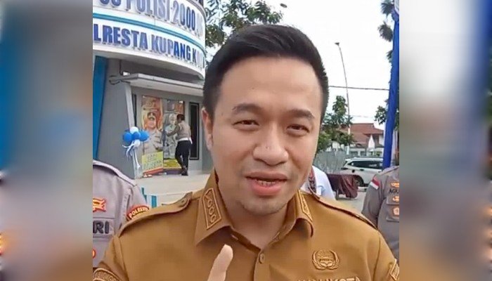 Warga Kota Kupang Sambut Positif Kehadiran Pospol Bundaran Tirosa Warga Kota Kupang Sambut Positif Kehadiran Pospol Bundaran Tirosa