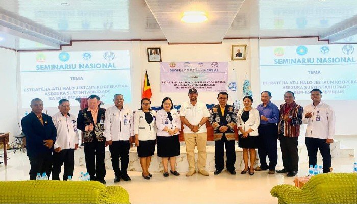 Ketua Kopdit Pintu Air Jadi Narasumber pada Seminar Nasional Koperasi di Timor Leste